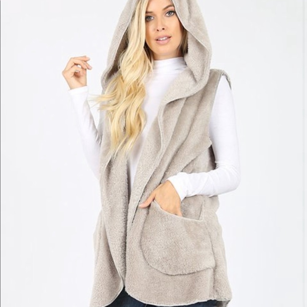 NEW🎈Oversized Ivory/Cream soft Sherpa vest - Picture 6 of 7